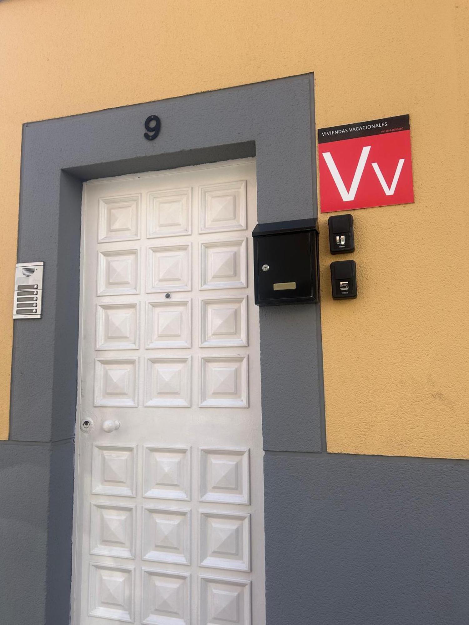 Acogedor Atico Con Terraza En San Cristobal De La Laguna Eksteriør bilde